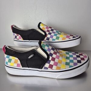 VANS RAINBOW Slip-on. Size Y4.5. Used. Good Conditions.